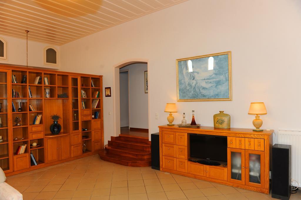 Aeolos Villa Koumeika Habitación foto