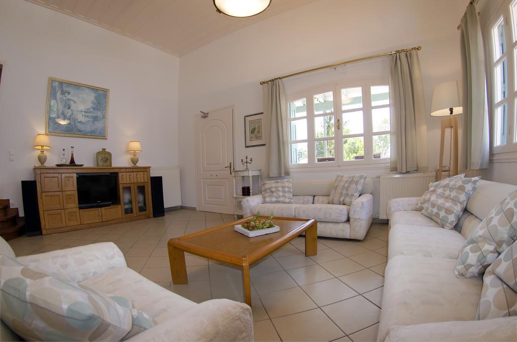 Aeolos Villa Koumeika Habitación foto